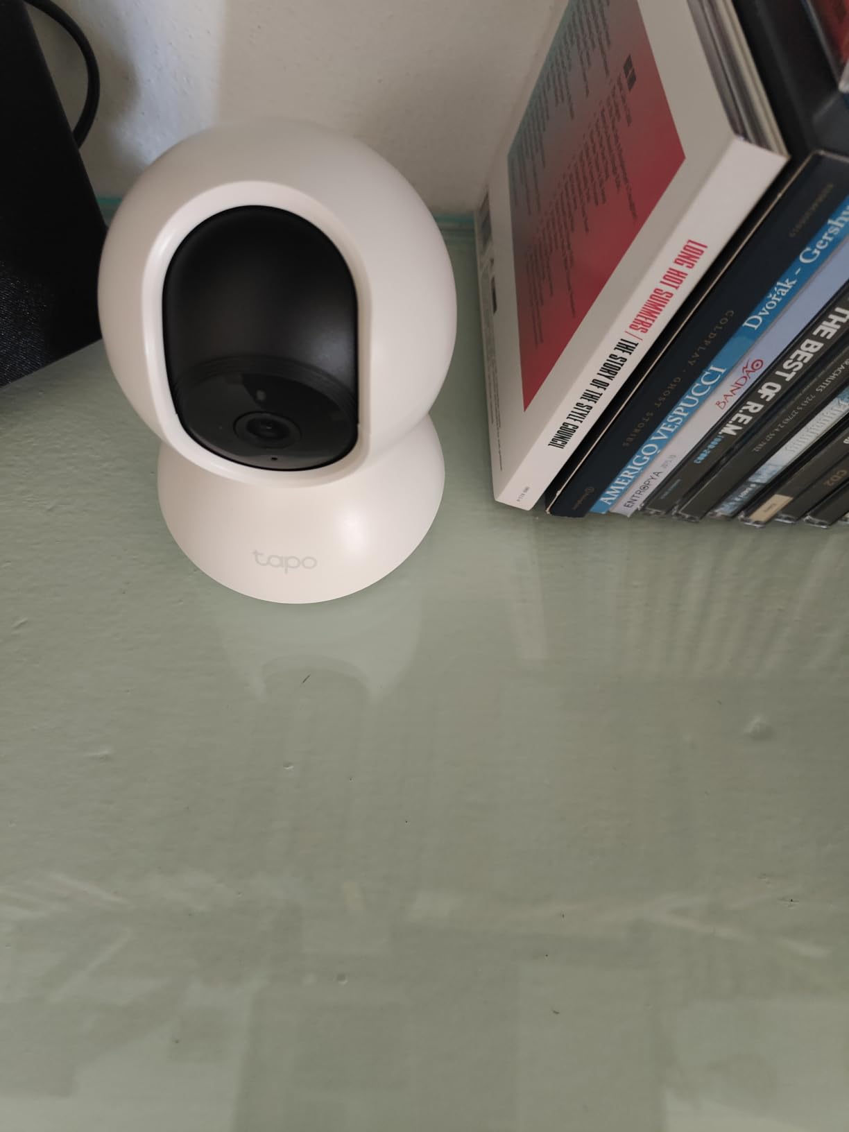 TP-Link Tapo C230 Telecamera Interno 3K Bianco Avorio
