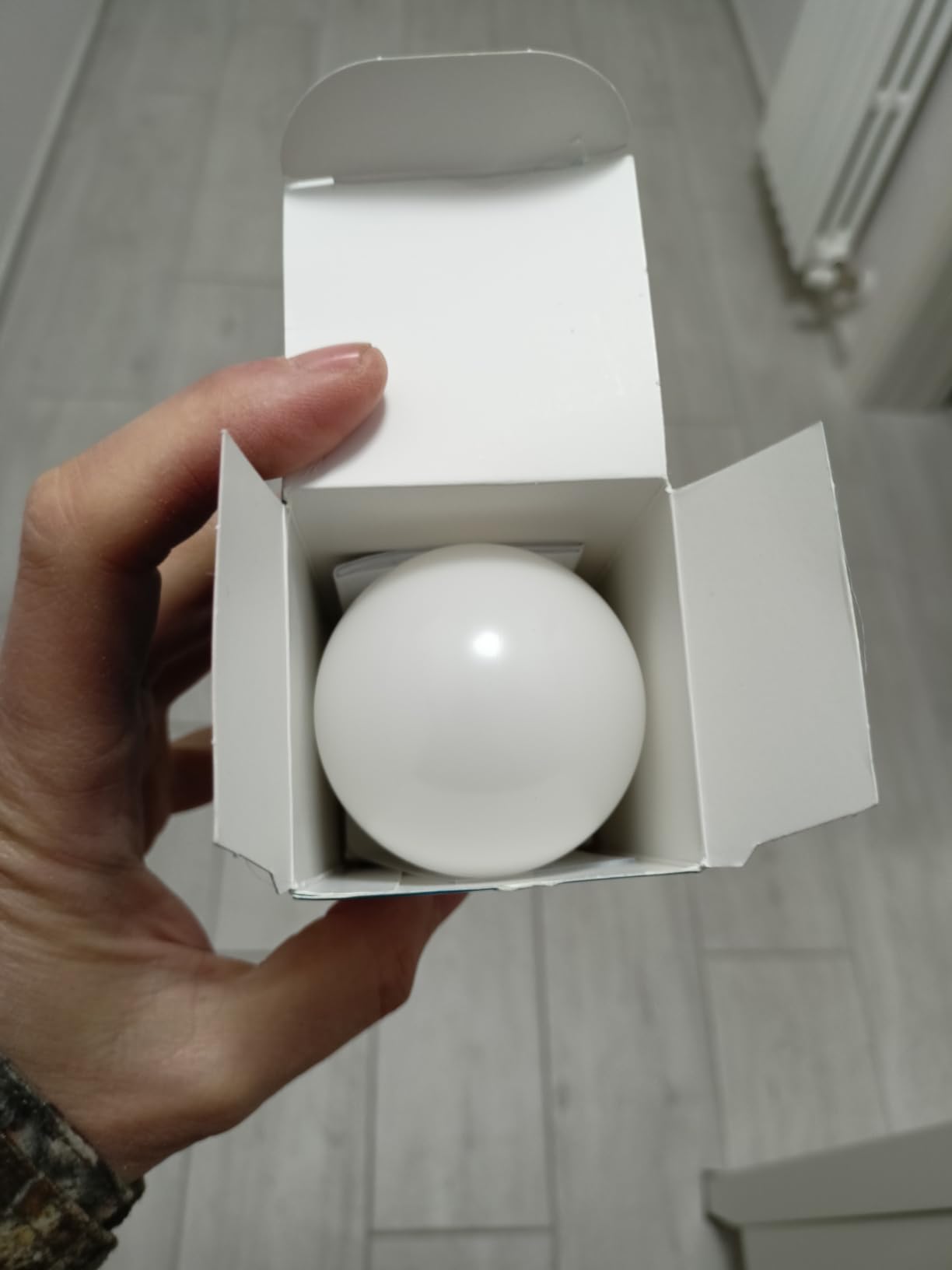 Tapo L510E lampadina smart WiFi E27 1 pz luce calda dimmerabile