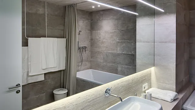 NEXTA TECH illuminazione specchiere modulo accensione automatica