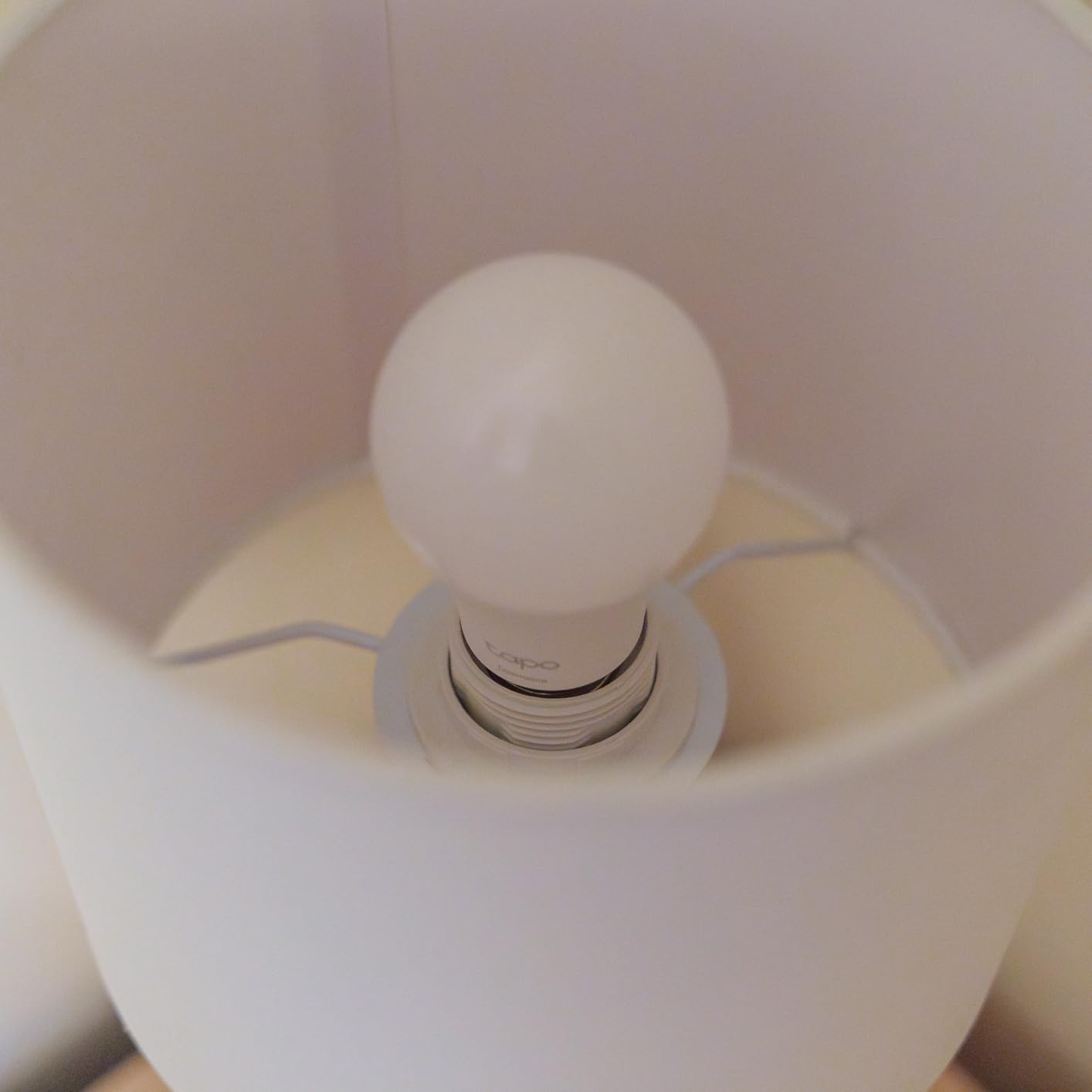 Tapo L510E lampadina smart WiFi E27 1 pz luce calda dimmerabile