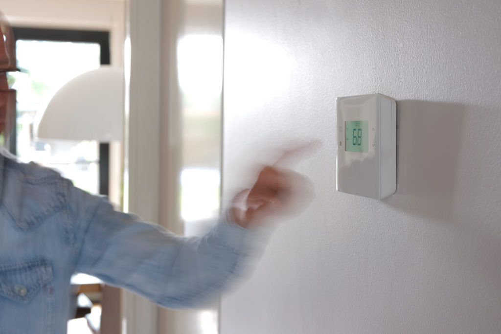 Ecolink TBZ500 termostato smart Z-Wave pompa calore
